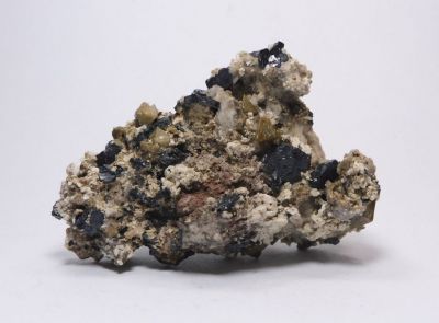 Zirkon, ilmenit - Vavnbed, Lovozero, Kola, Rusko